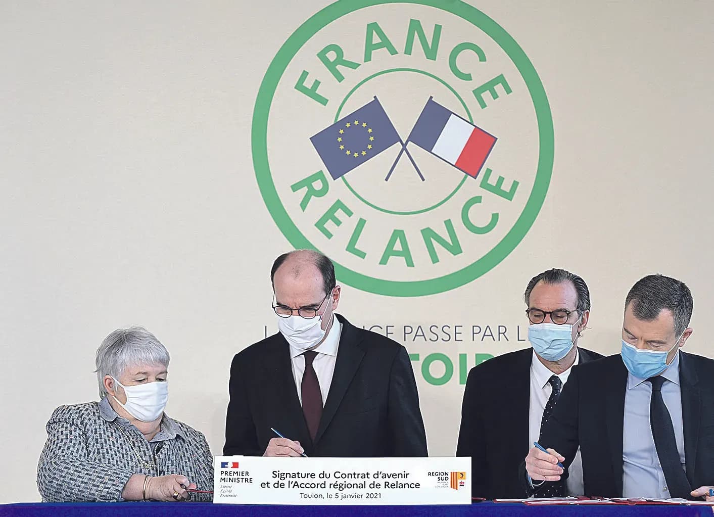 Jean Castex signe le 1er contrat de plan État-Région