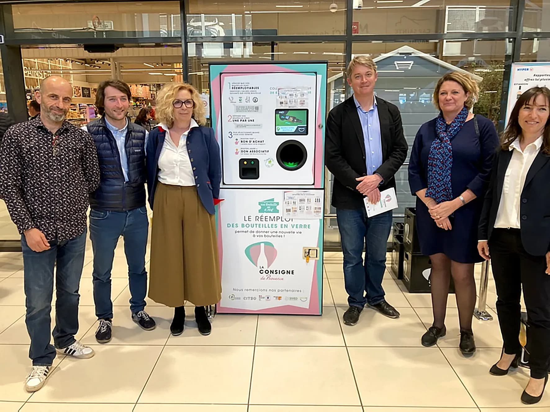 1er collecteur automatique de bouteilles en verre du Sud