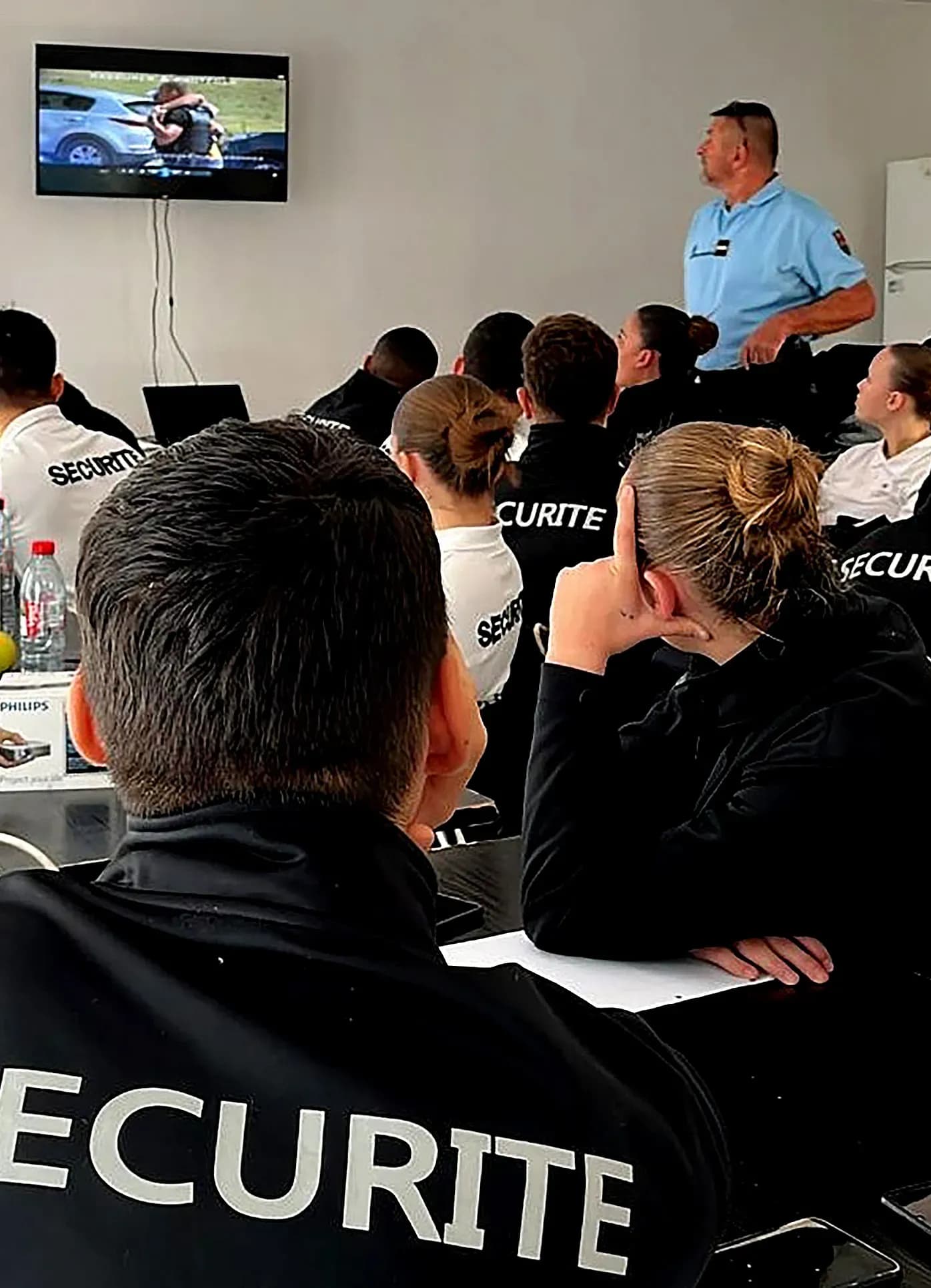 Des lycéens en immersion à la gendarmerie mobile