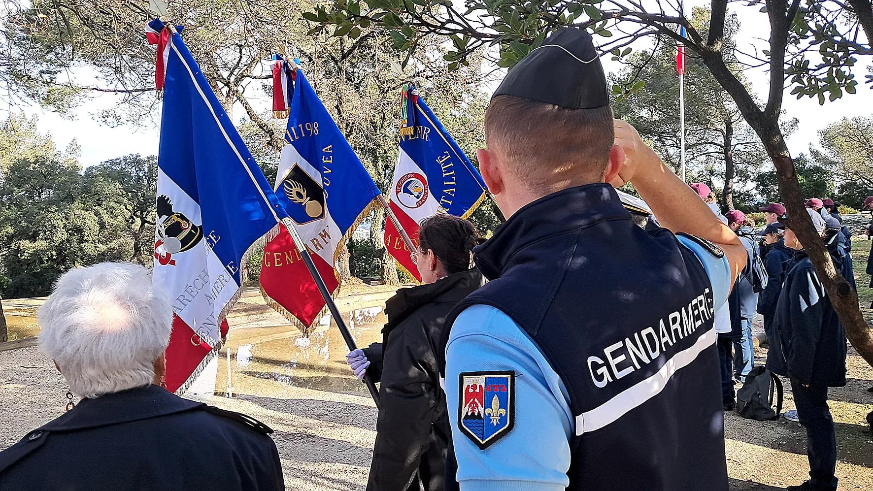 Une coloration défense et mémoire pour le Service National Universel (SNU)