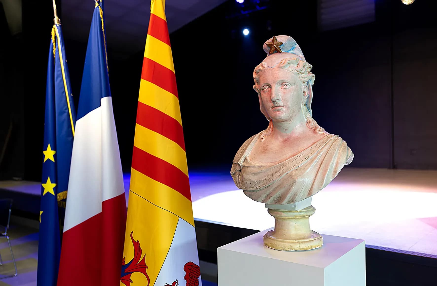 Dans le Var, la politique locale reste une affaire de proximité