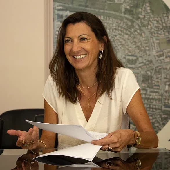 Cécile Cristol Gomez : « La Ville est mobilisée pour ses écoliers » Cécile Cristol Gomez répond…