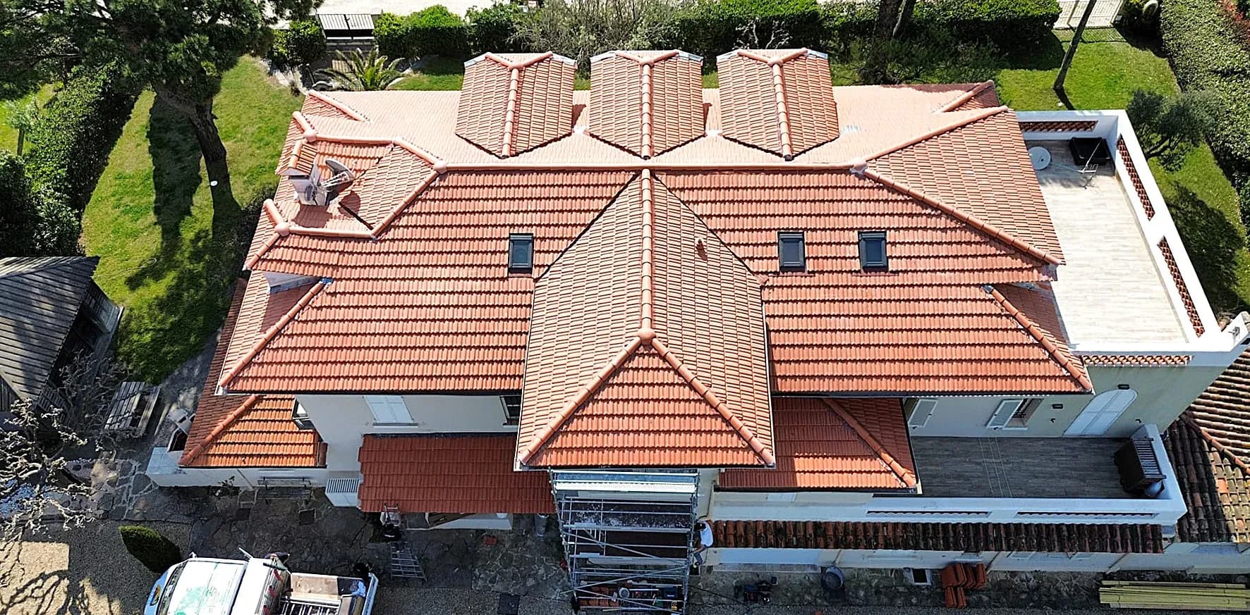 Une très belle villa rénovée par Azur Toiture