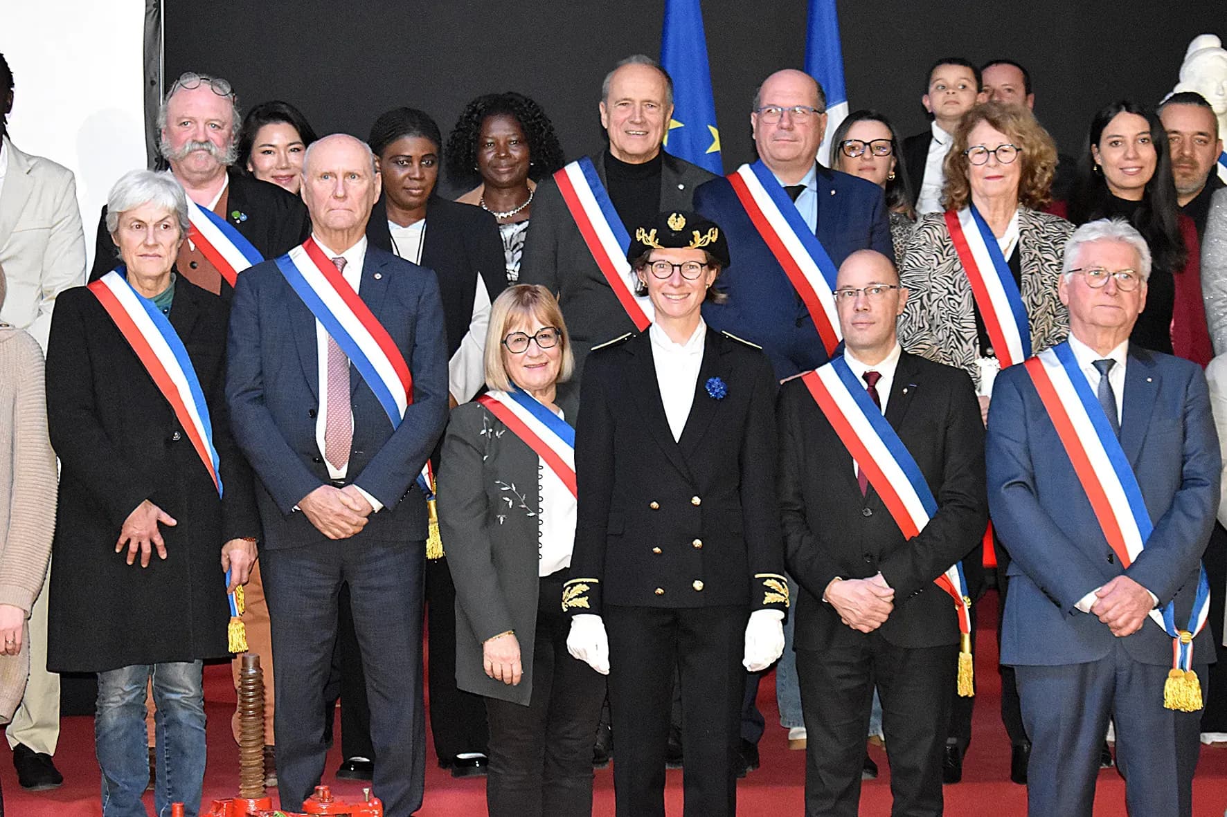 50 étrangers ont reçu leur décret de naturalisation