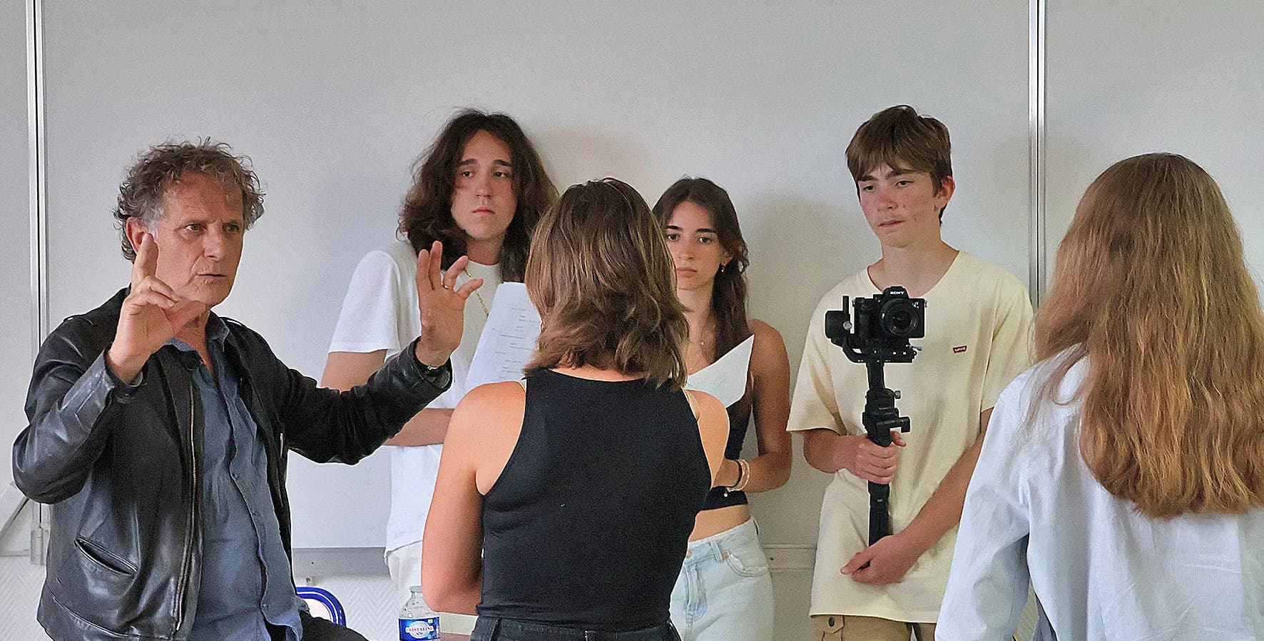 Charles Berling échange avec des lycéens passionnés de cinéma