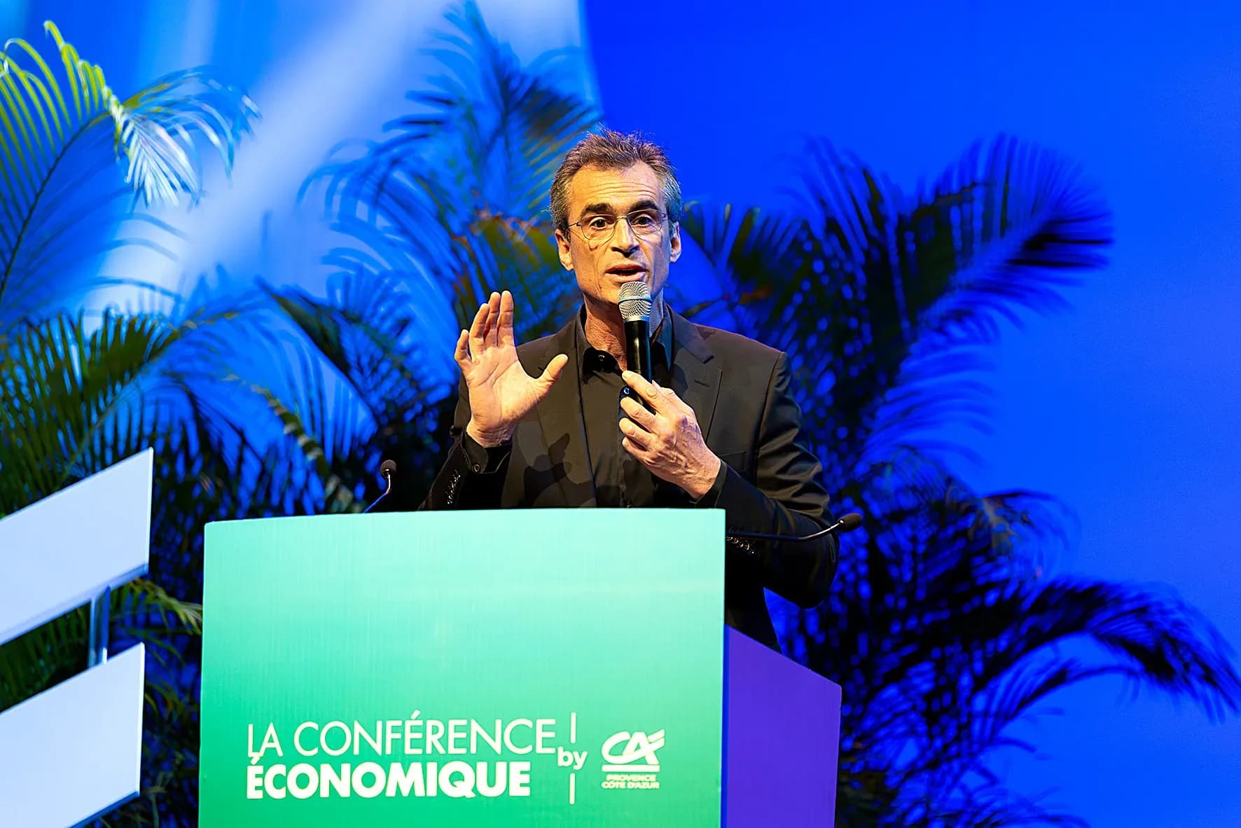 Le Crédit Agricole explore la transformation de l’incertitude en opportunité