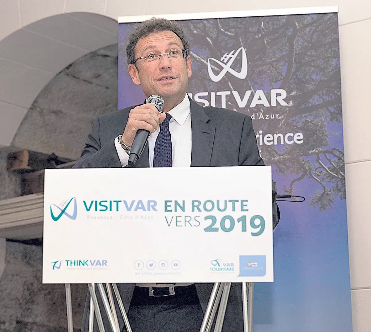 « Pour une stratégie régionale du tourisme »