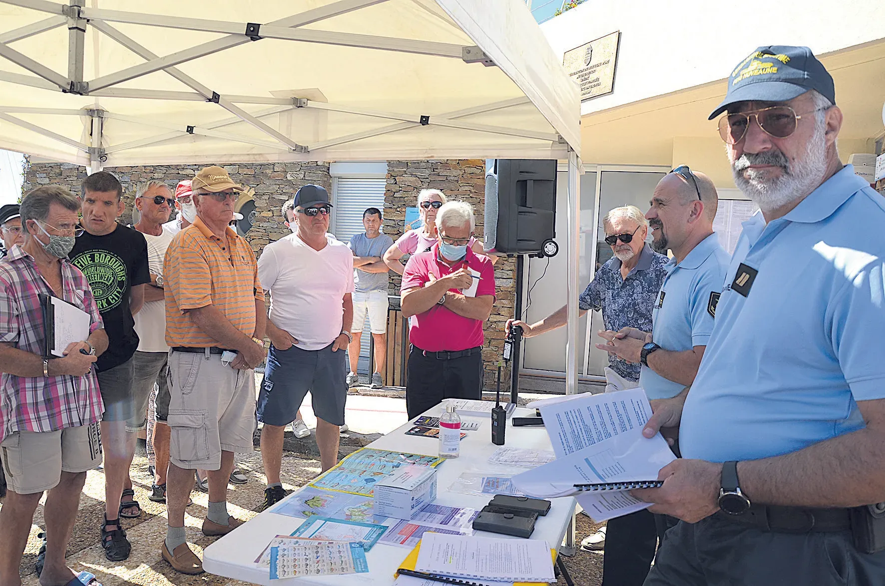 Les gendarmes sensibilisent les plaisanciers aux dangers de la mer