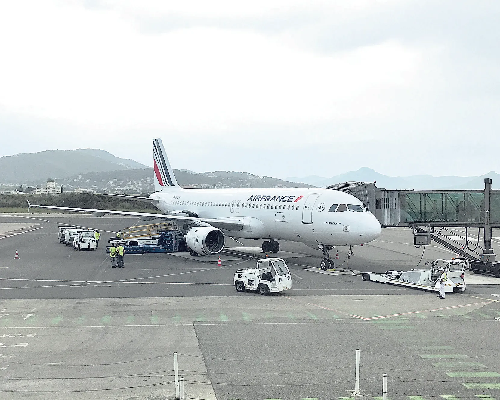 Au départ de Toulon, plus de vols vers Brest pour les fêtes de fi n d’année