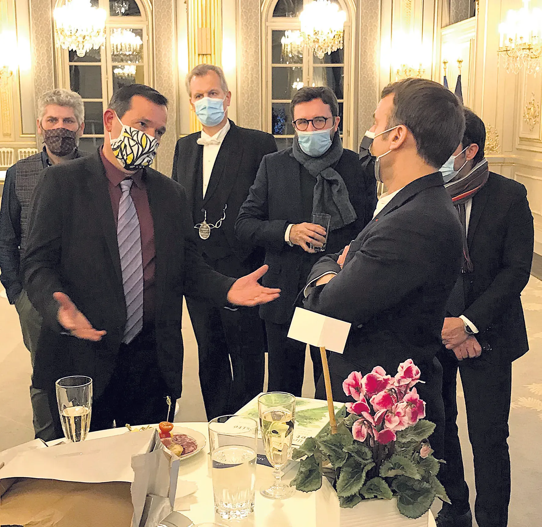 Rencontre entre Max Bauer et Emmanuel Macron à l’Élysée