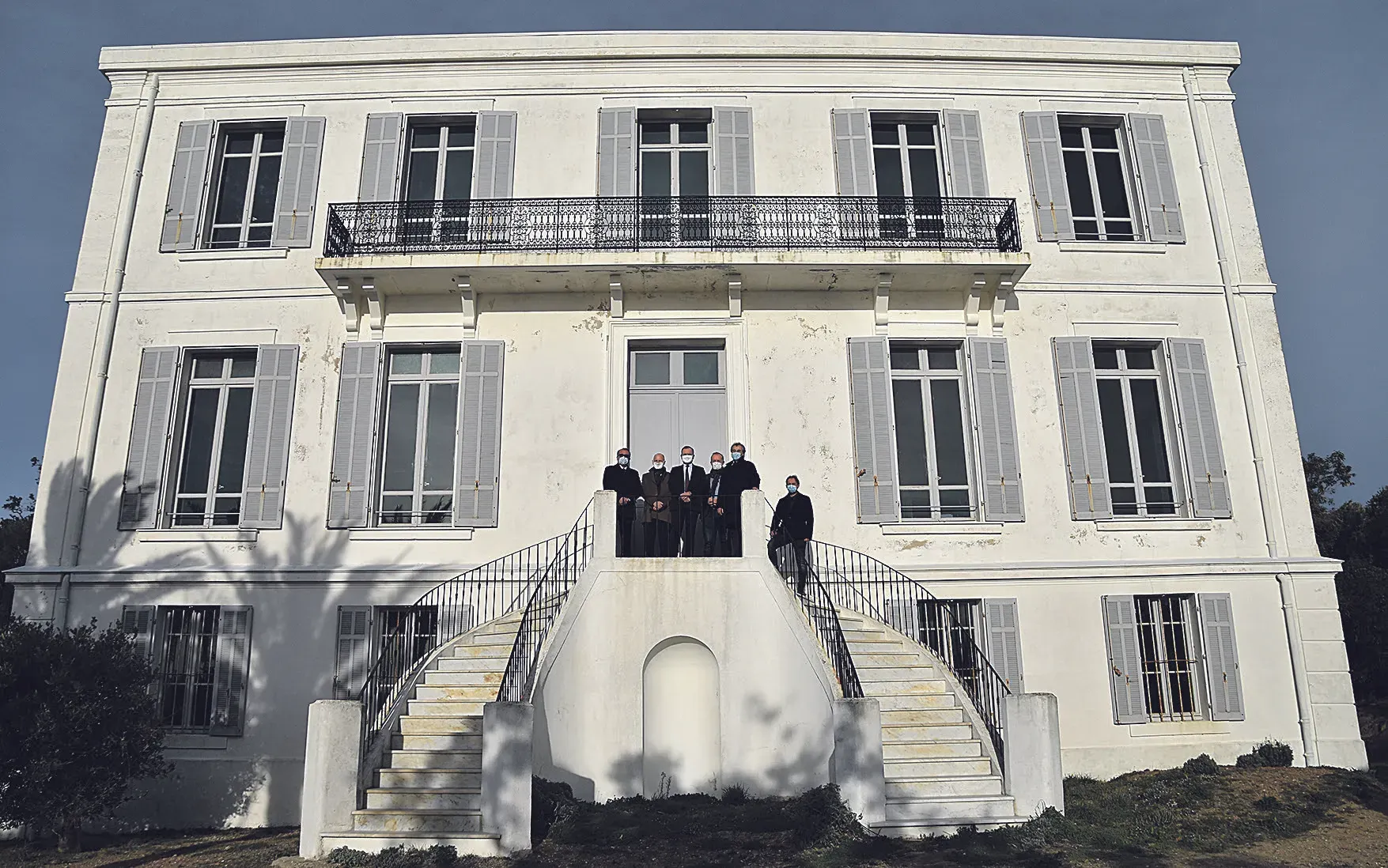 Le préfet du Var découvre les nombreux projets cavalairois