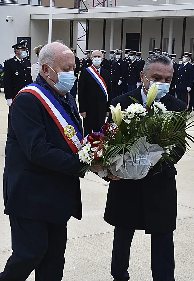 « La République est fière de pouvoir compter sur vous » !