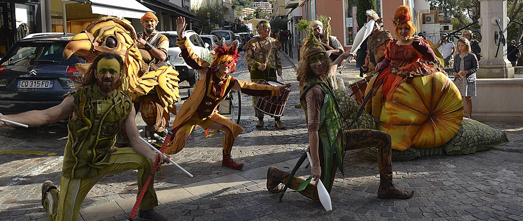Energie créative au Festival de Théâtre de rue