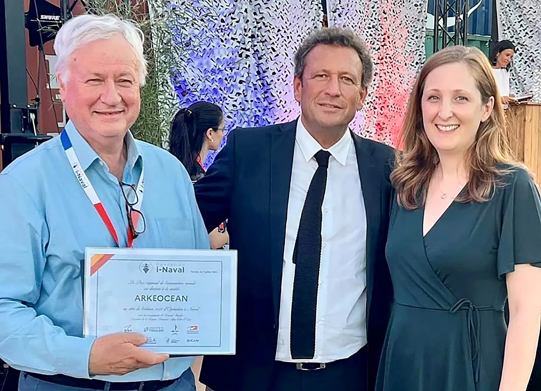 François de Canson remet le Prix régional d'innovation