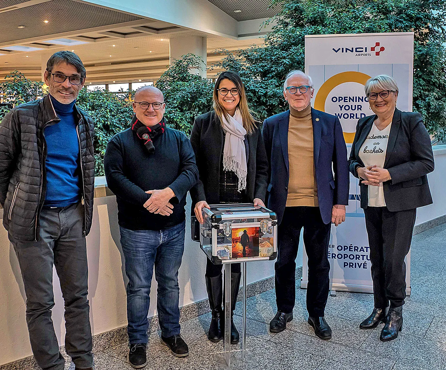 Le Rotary Club et l’Aéroport unis pour les sapeurs-pompiers du Var