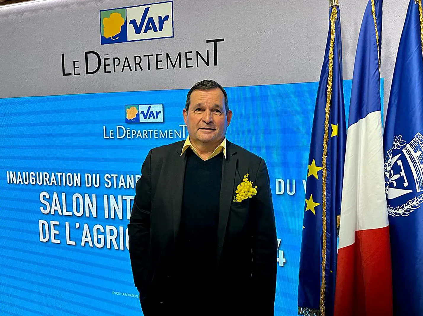 Max Bauer : « Le jaune, une couleur très tendance au Salon » !
