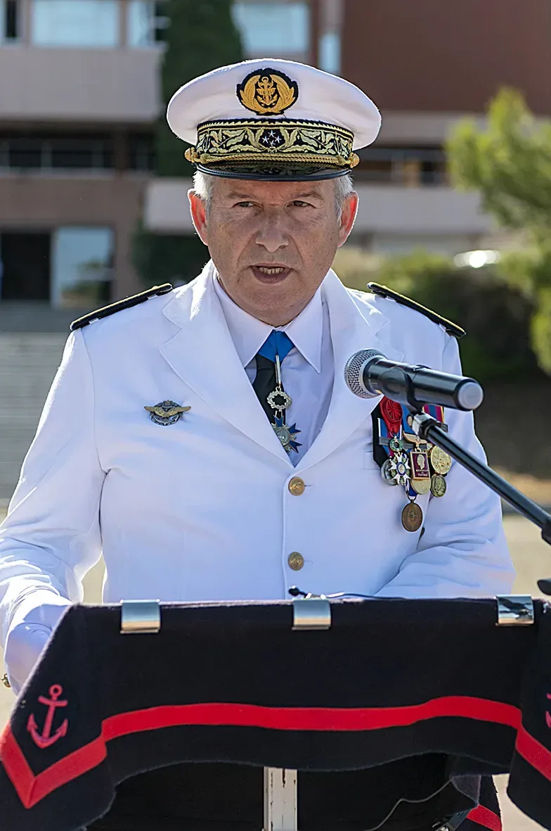 Le contre-amiral David Samson, commandant du Pôle Écoles Méditerranée