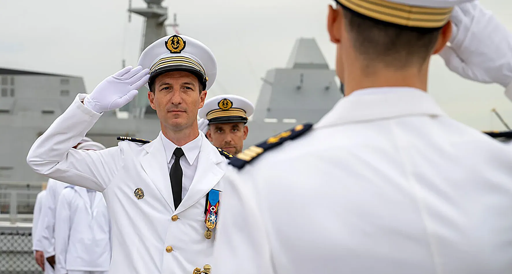 Martin Redoutey à la tête de la frégate de type La Fayette