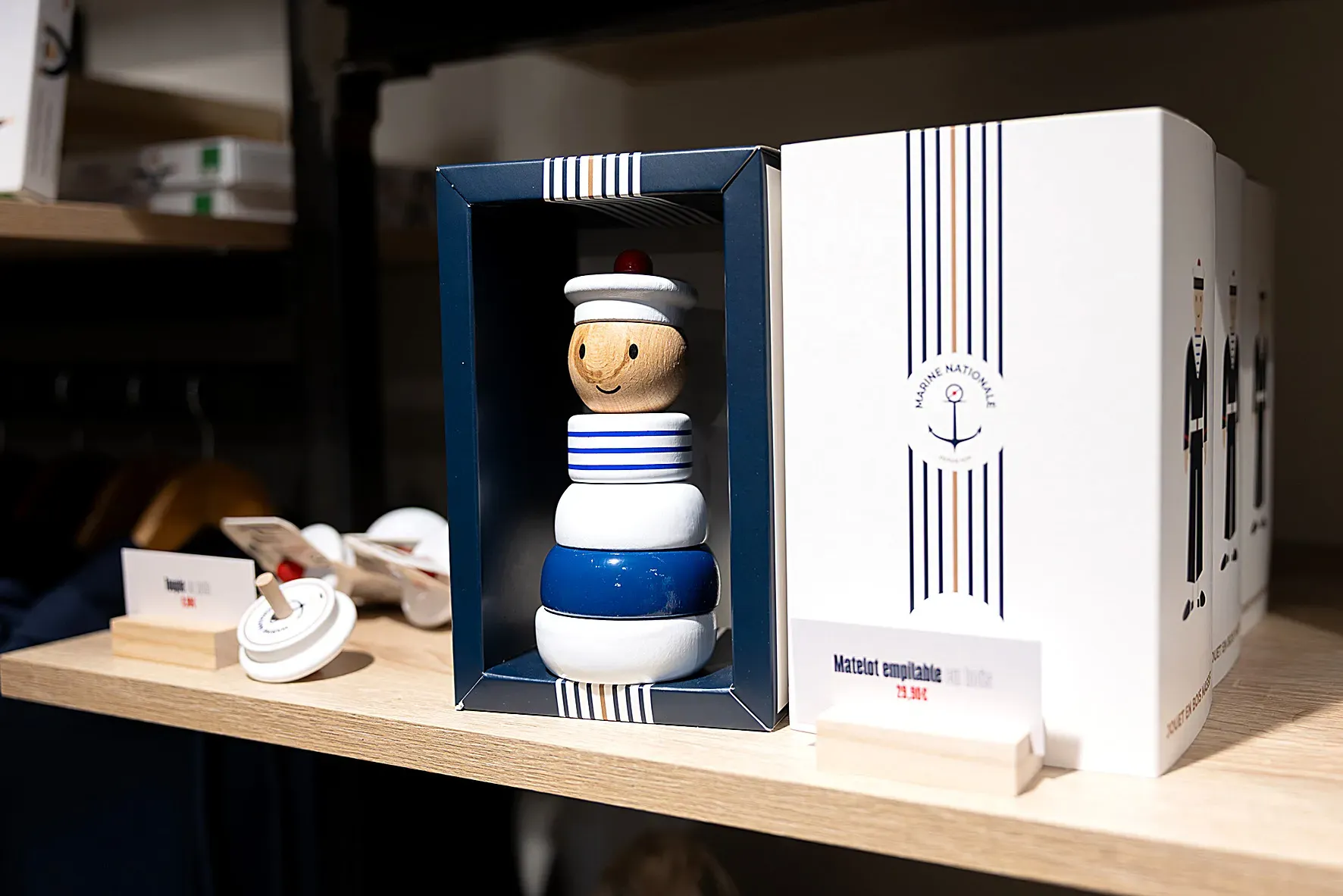 Un choix stratégique pour la boutique de la Marine