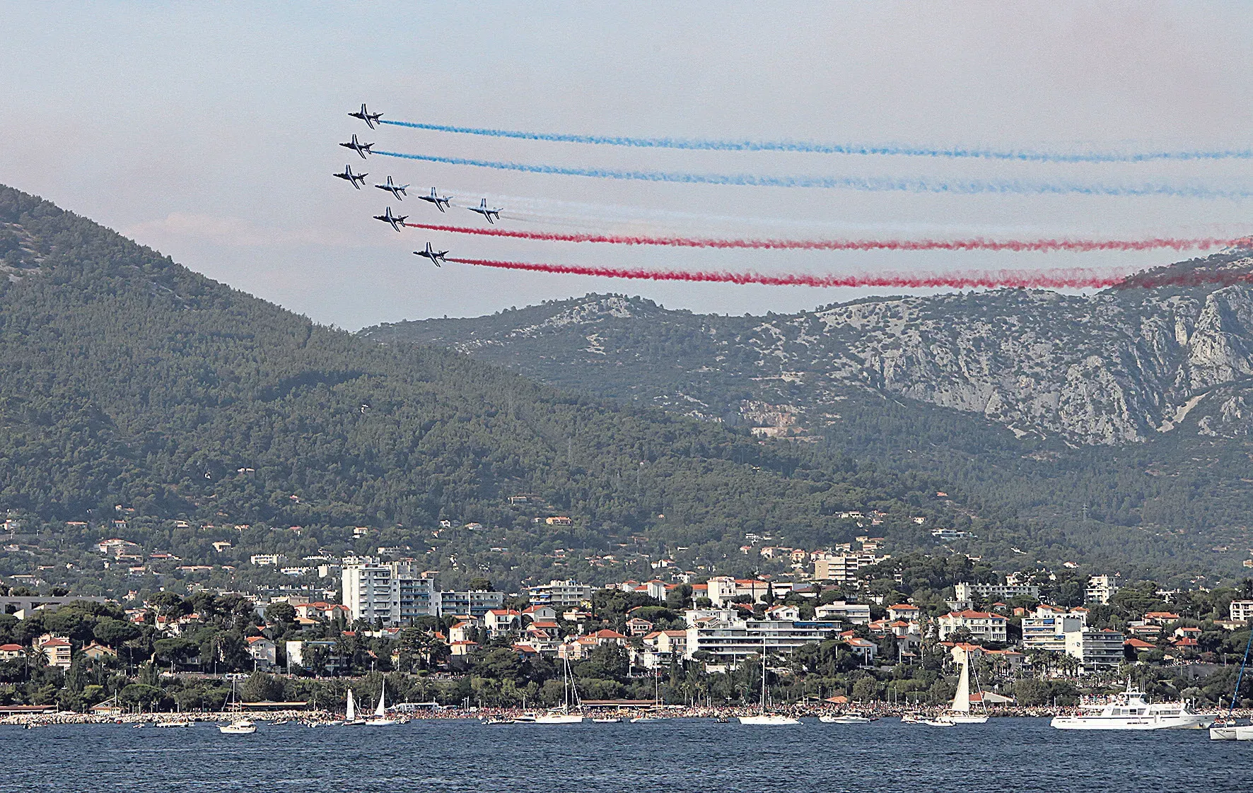 Dans les coulisses de la Patrouille de France