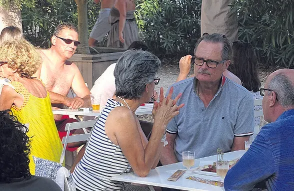 Succès pour la musique et le rosé sur la plage du Pellegrin