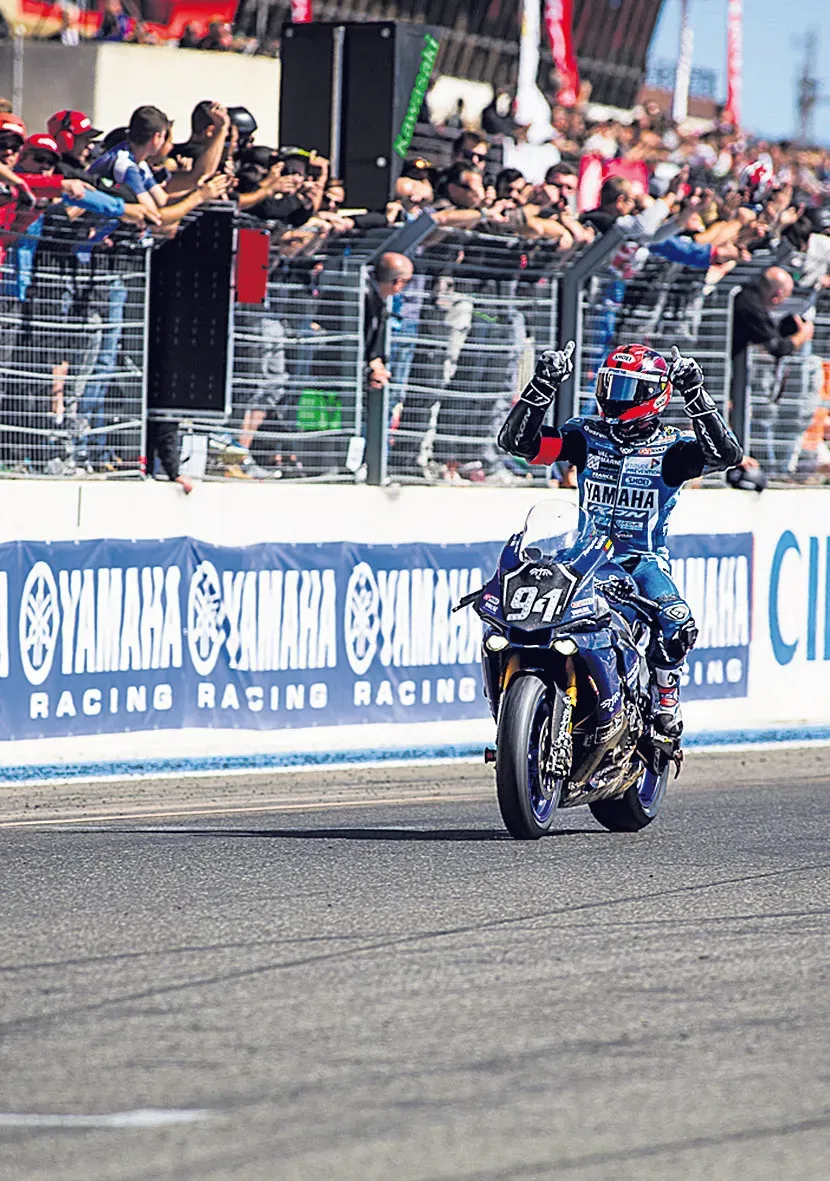 GMT 94 YAMAHA en champion