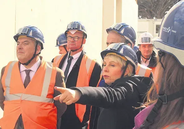 Eloges préfectoraux d’une reconversion réussie