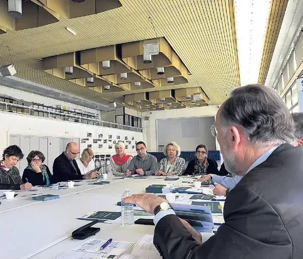 Seize propositions pour améliorer la santé au travail des agents territoriaux