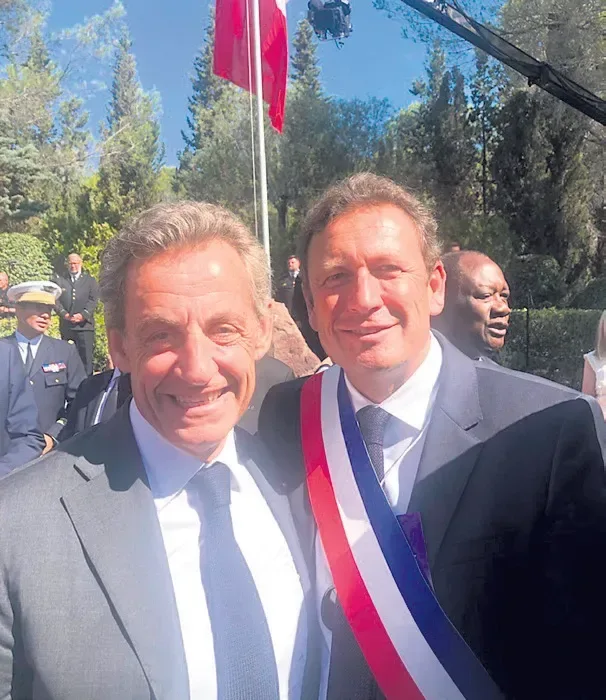 Emmanuel Macron et Nicolas Sarkozy, côte à côte aux commémorations