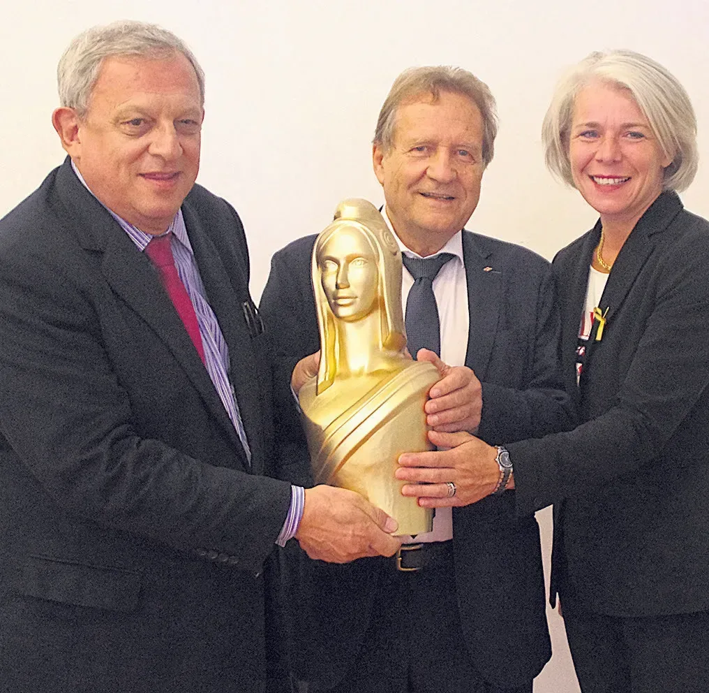 Claude Ponzo : « ETRE MAIRE, C’EST AIMER LES GENS »