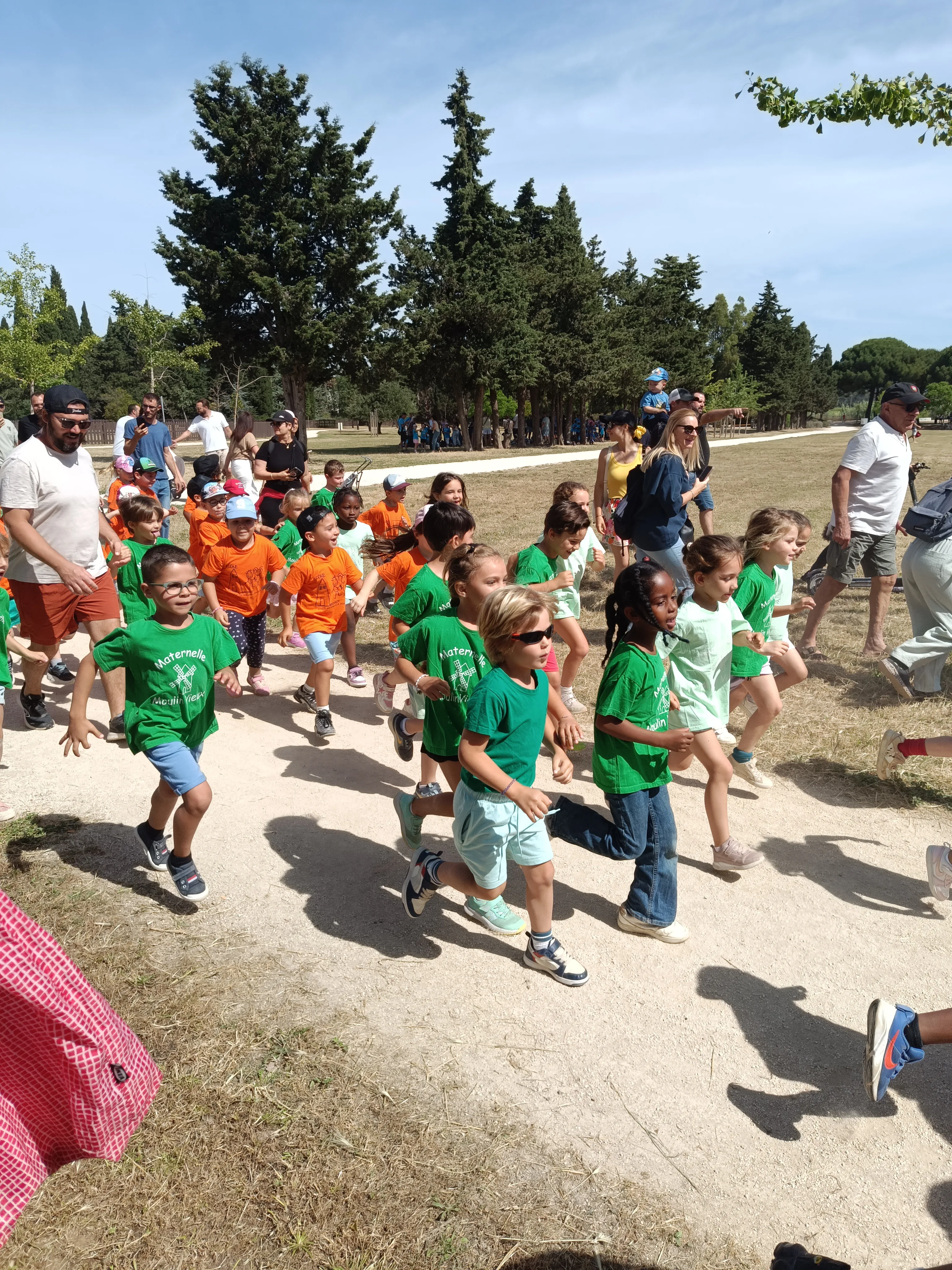 Cross des écoles : la jeunesse unie dans une grande fête sportive